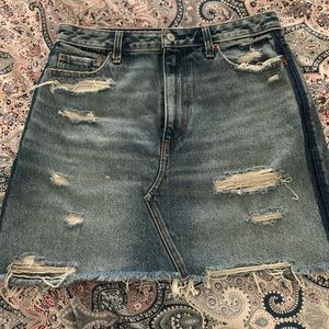 A&F Denim Skirt w/ Stripe and distressing (NWOT)